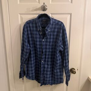 Charles Tyrwhitt Navy Plaid Button Down Shirt